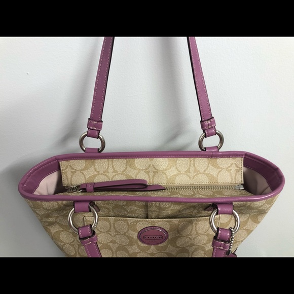 Vintage Coach Handbag - Picture 7 of 11